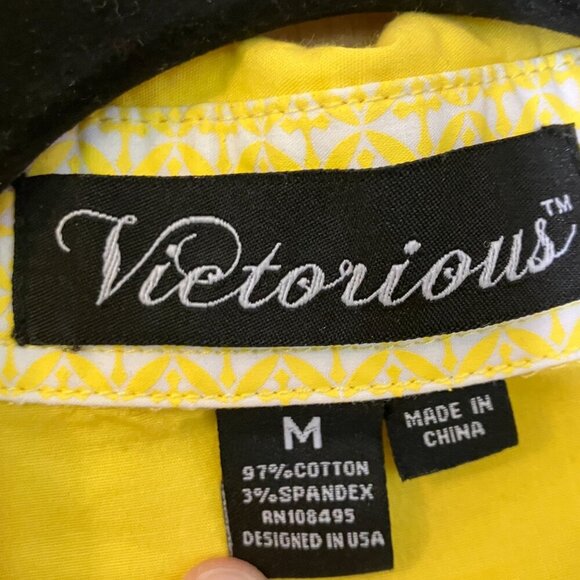 Victorious Vintage Mens Cross Bling Embellished Wings Shirt Medium Yellow SP EXC - Picture 4 of 11